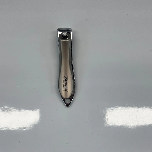 Кусачки - книпсер для маникюра из нерж. стали "Ultramarine", цвет хром, 6*1,3*1см/дл. шир. лезвие