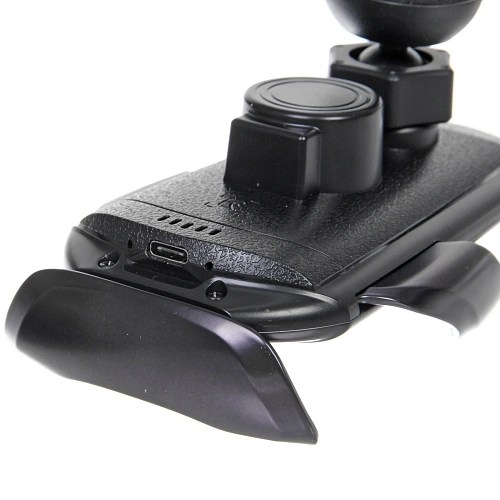 Держатель автомобильный для смартфонов с беспроводной зарядкой Q3, черный  (ак-р 300 mAh)_13