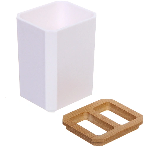 Подставка для зубных щеток Квадро белая_4