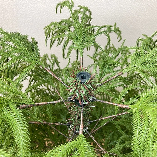 Ёлка 210 см Хвойные лапки резина  (672 ветки)_9