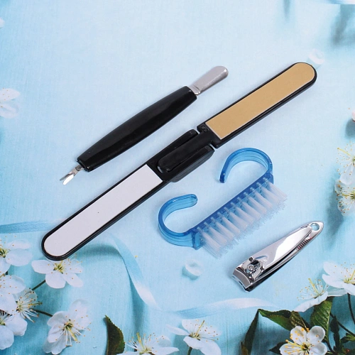 Маникюрный набор на блистере, 4 предмета Ультрамарин (кусачки, щетка, триммер и полировка)_7